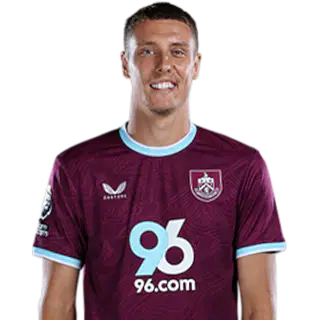 Максим Эстев