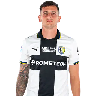 Эмануэле Валері