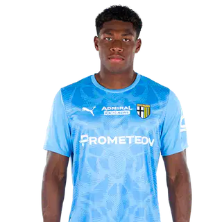 Зион Судзуки