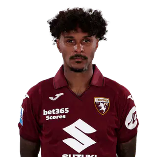 Валентино Лазаро