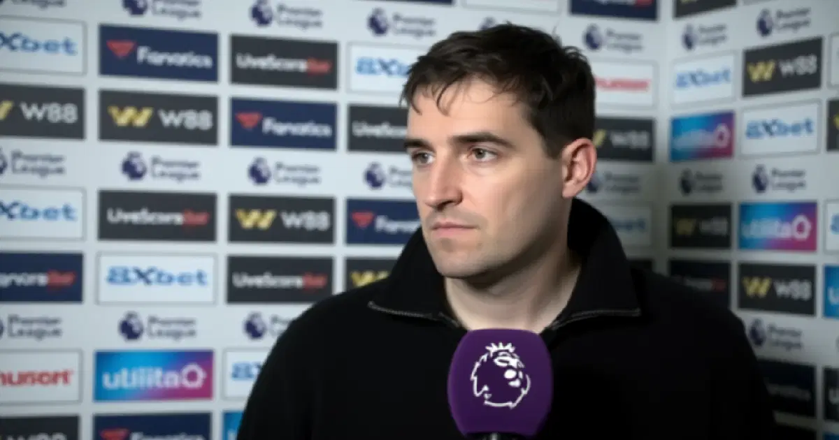 Андони Ираола раскритиковал арбитра после поражения Борнмута и трех удалений